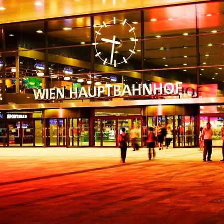 Merdian Aparthotel Near Hauptbahnhof Wien Luaran gambar